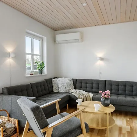 Dom wakacyjny In With House Sea View Juelsminde (Hedensted)