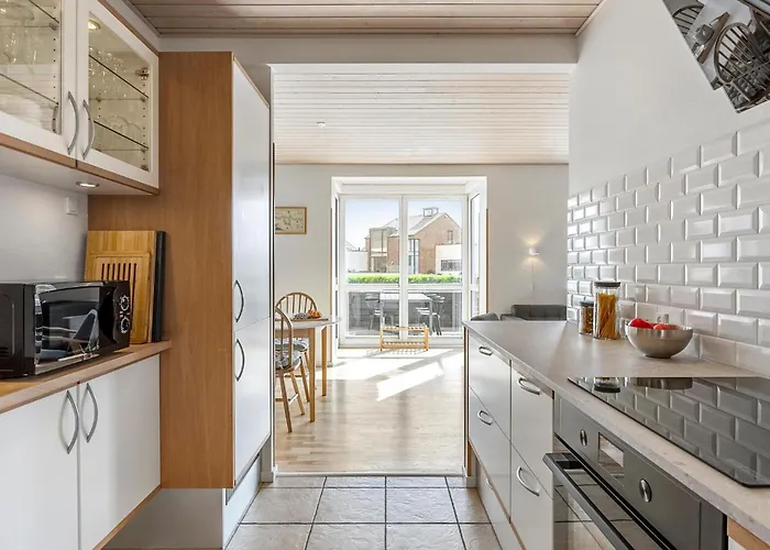3 Bedroom Awesome In Juelsminde (Hedensted)